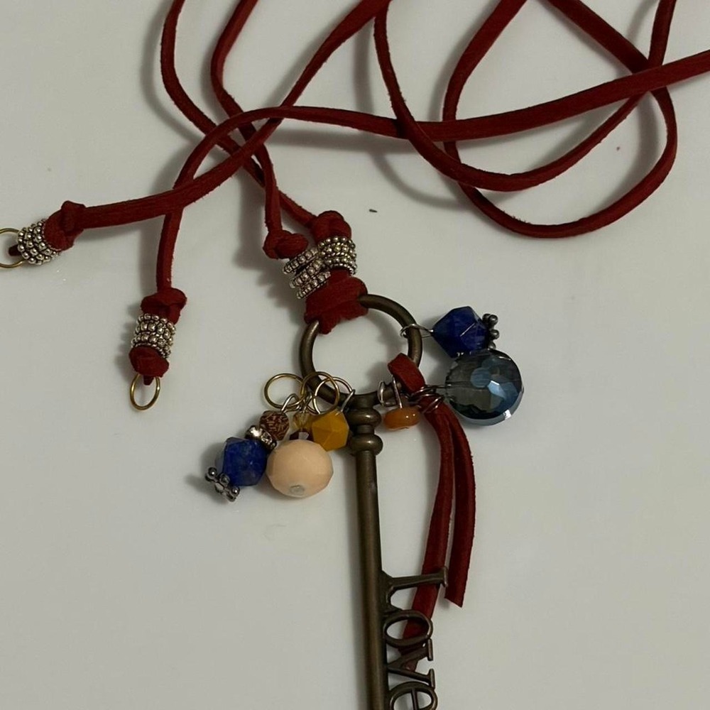 Handmade Boho Layered Burgundy Suede Choker Necklace Love Key Pendant Antique - Picture 2 of 7